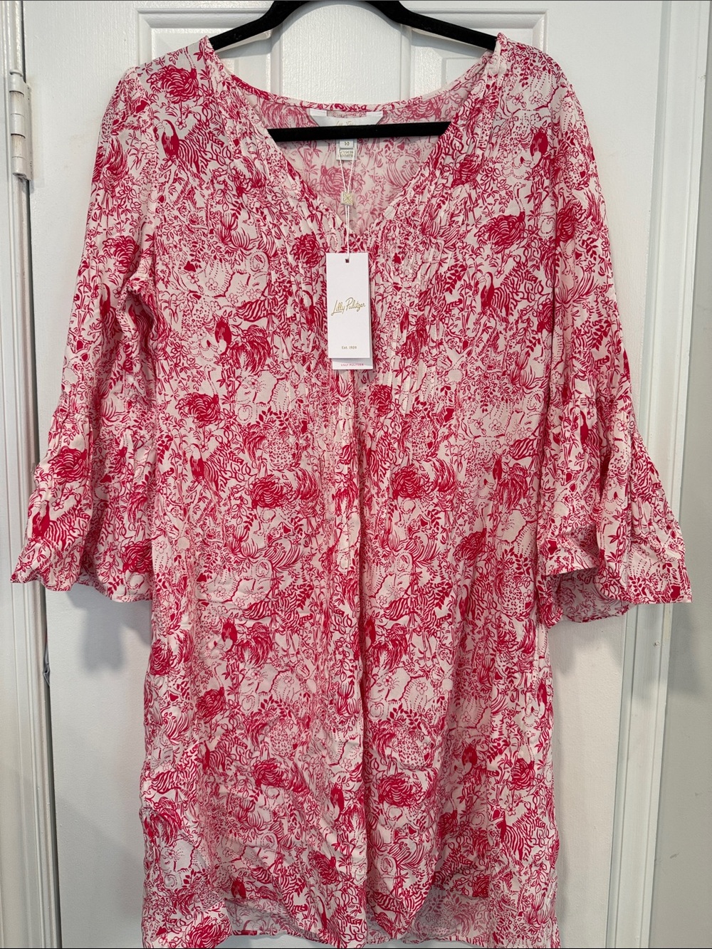 Lilly Pulitzer raspberry color Floral Print dress/tunic size 10.
